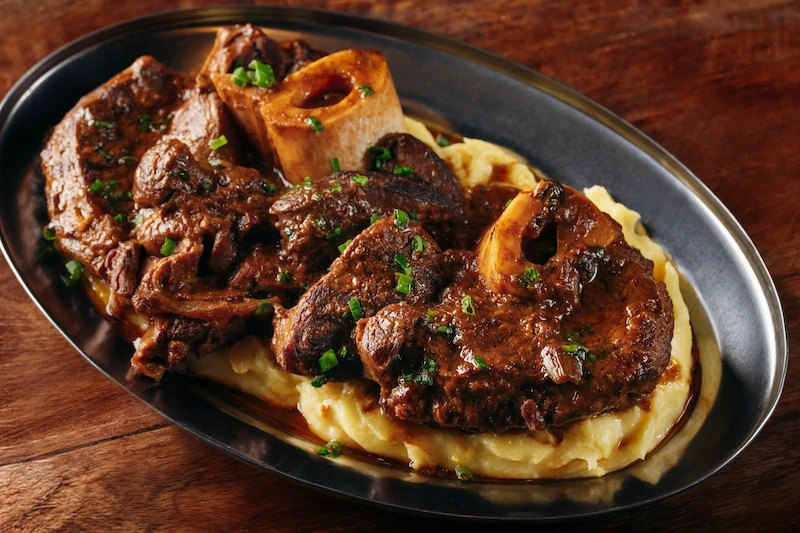 საქონლის არტალა ტერასა.webp